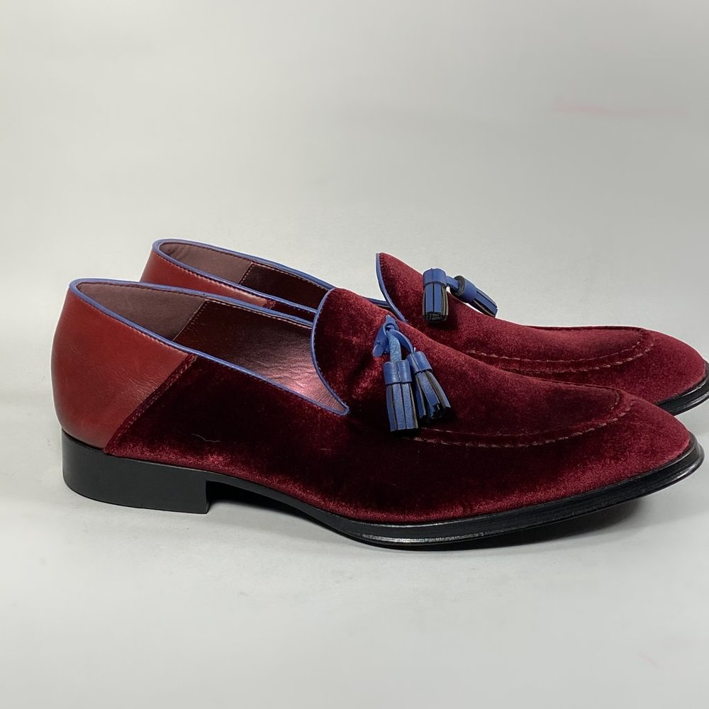 TALLIA Velvet Leather Men’s Slip On Loafer Moc Toe